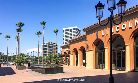 shops at fashion island